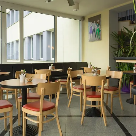 Citylight Hotel 3*